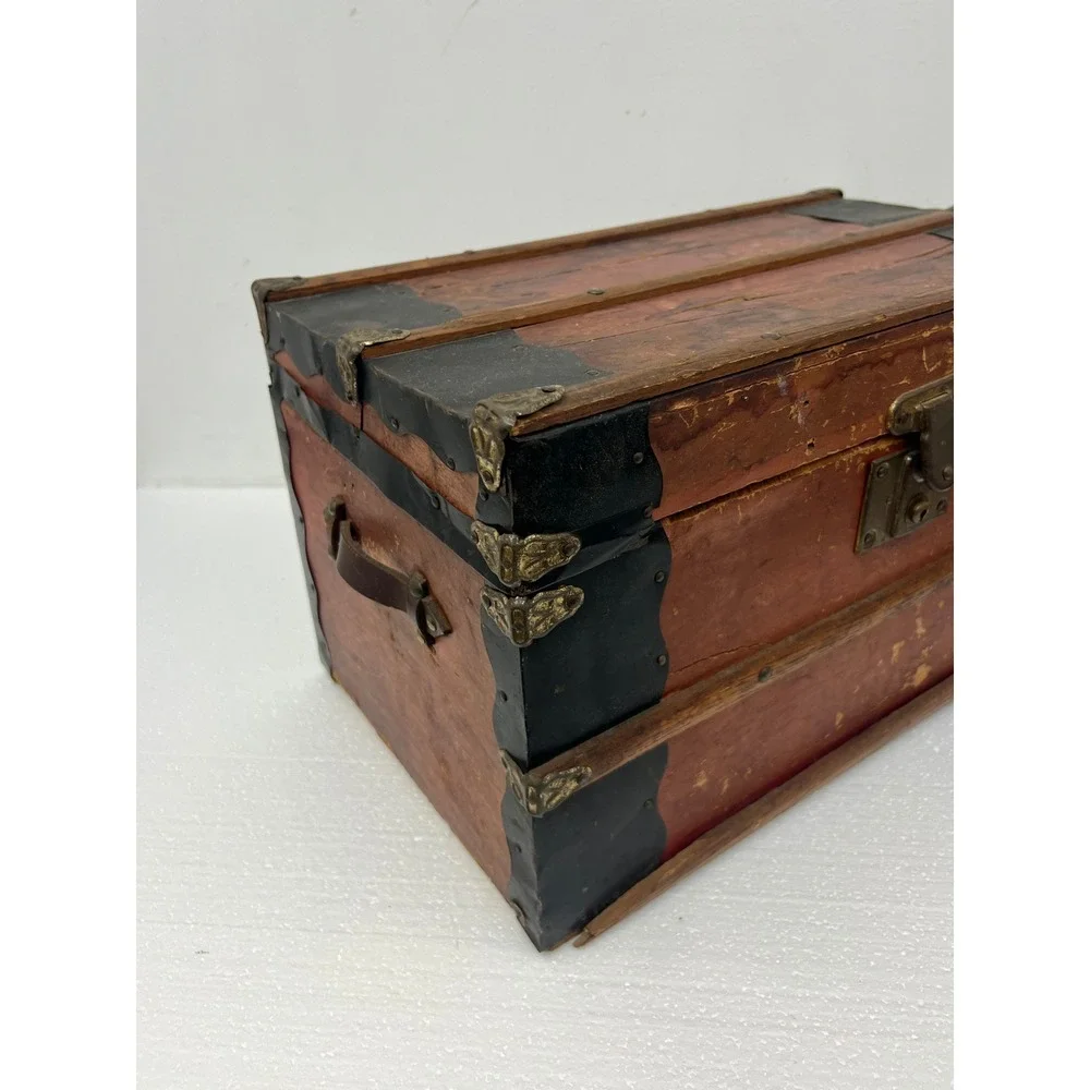 Wood Dollhouse Steamer Trunk Miniature Antique Storage Box Chest SALESMAN SAMPLE